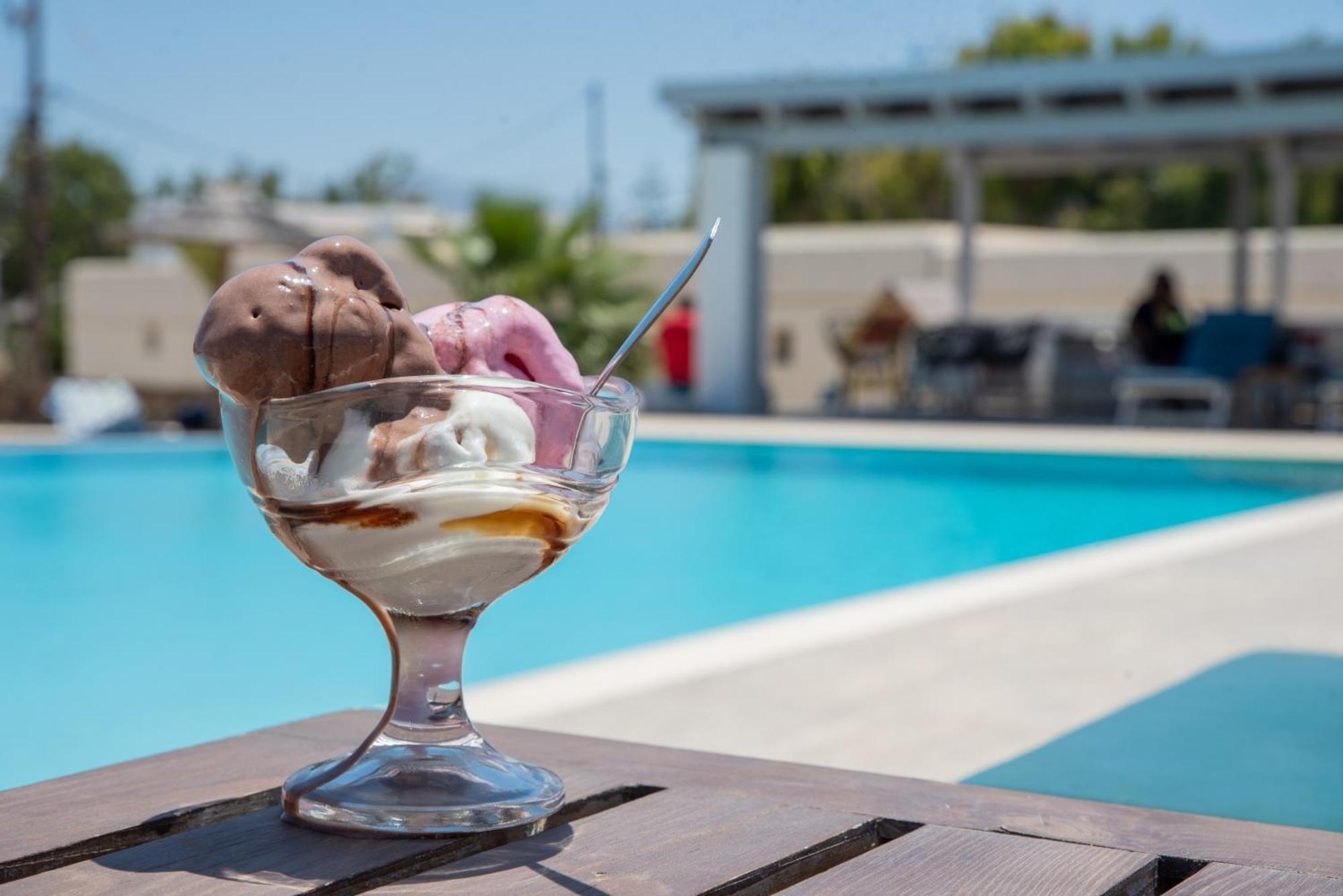 Aparthotel Stella Naxos Island Agia Anna  Exterior foto